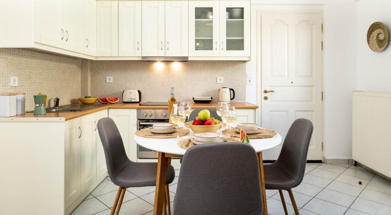 Pure Naxos - Central Complete Apartment Naxos City Екстер'єр фото